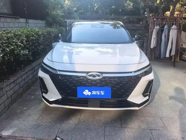 Chery Arrizo 8 — Фото автомобиля 2
