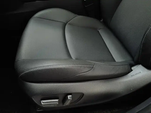 Toyota Venza — Фото автомобиля 20