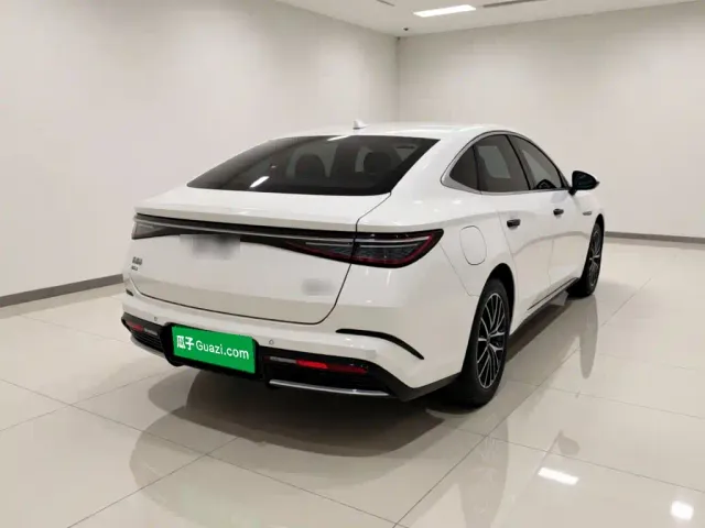 BYD Seal 07 DM-i — Фото автомобиля 6