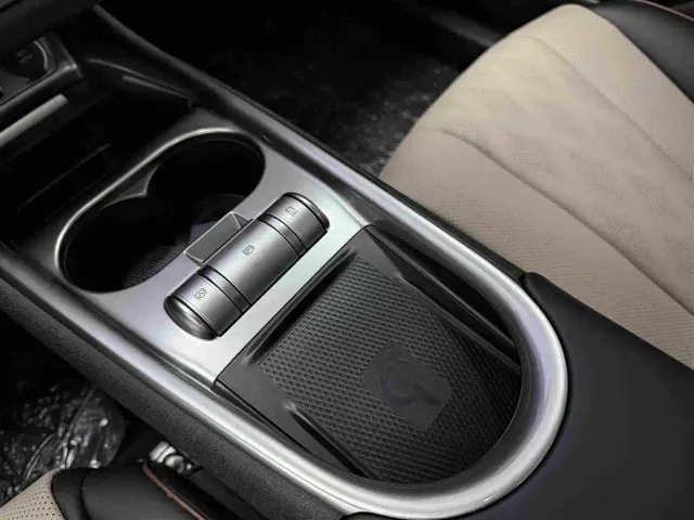 BYD Dolphin — Фото автомобиля 10