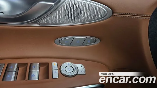 Genesis GV70 2.5T Бензин AWD — Фото автомобиля 27