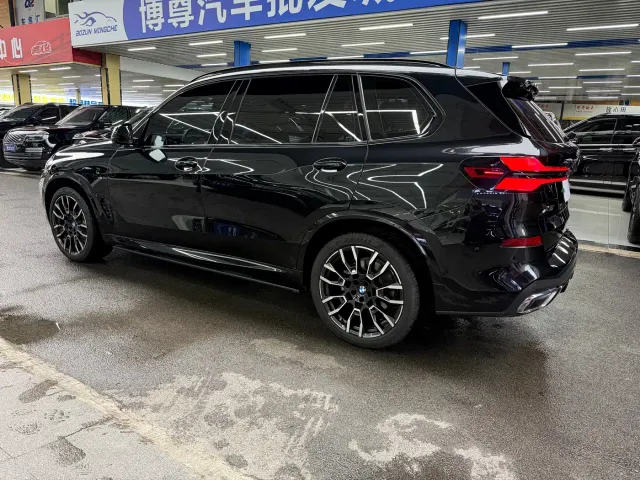 BMW X5 — Фото автомобиля 23