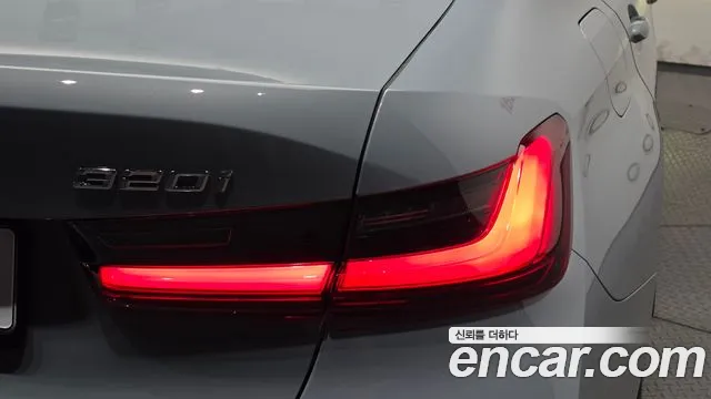 BMW 3 Series G20 — Фото автомобиля 8