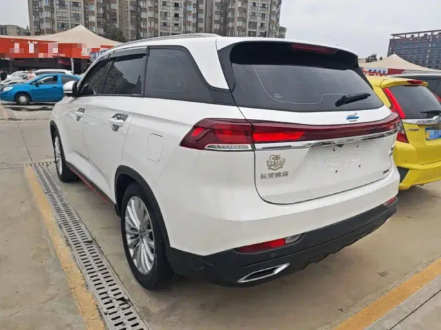 Changan X7 Plus — Фото автомобиля 4
