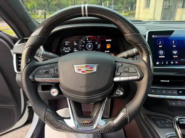 Cadillac CT5 — Фото автомобиля 21