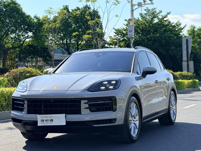 Фотография автомобиля — Porsche Cayenne