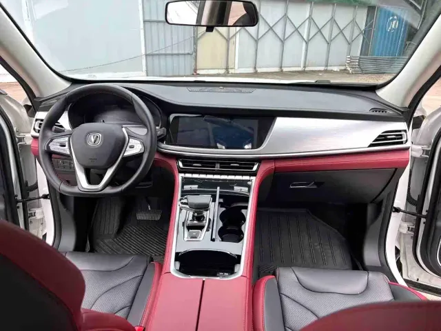 Changan CS85 COUPE — Фото автомобиля 3