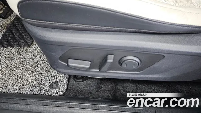 Kia Sportage Sportage 5-е поколение Бензин 1.6 турбо 2WD — Фото автомобиля 27
