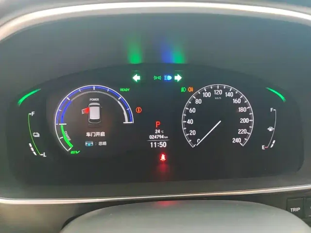 Honda Odyssey — Фото автомобиля 11