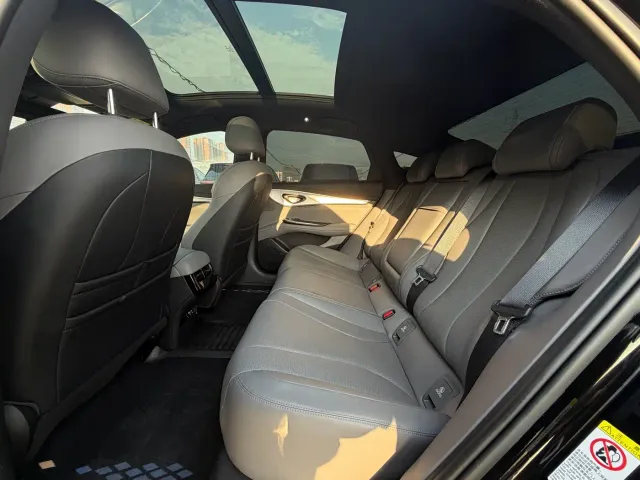 BYD Seal 07 DM-i — Фото автомобиля 8