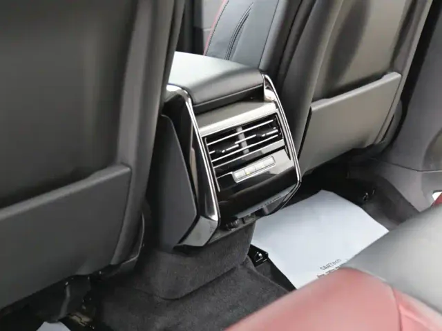 Land Rover Range Rover Sport — Фото автомобиля 19