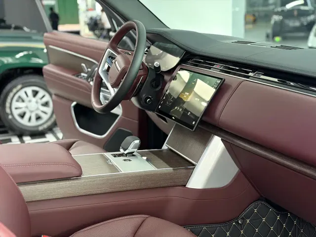 Land Rover Range Rover — Фото автомобиля 22
