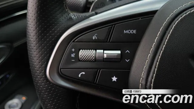 Genesis GV70 Electrified GV70 — Фото автомобиля 13