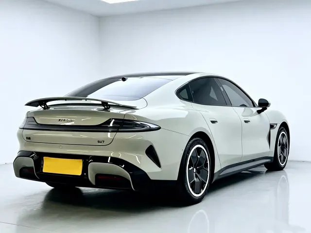 Xiaomi Auto Xiaomi SU7 2024 RWD Long Range Intelligent Driving Edition — Фото автомобиля 6