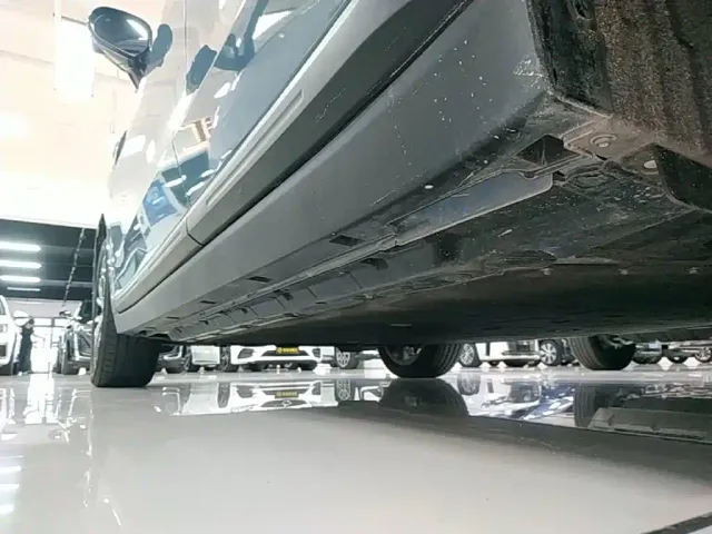 Leapmotor B10 — Фото автомобиля 21
