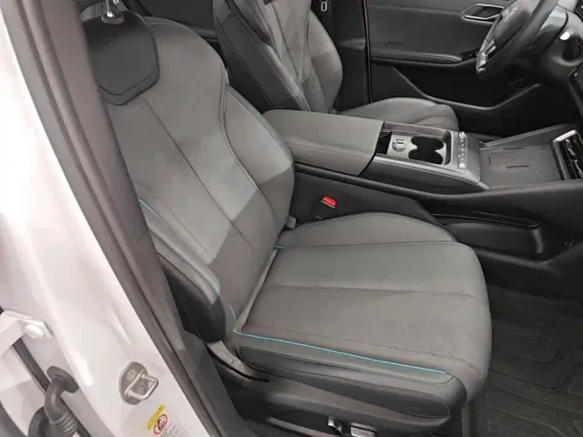 BYD Qin L — Фото автомобиля 24