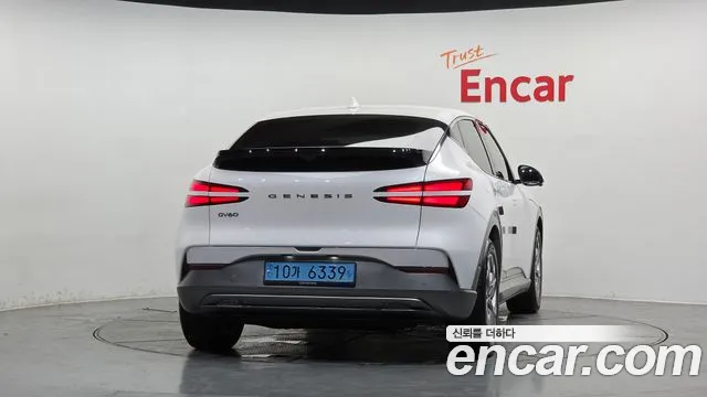 Genesis GV60 — Фото автомобиля 4