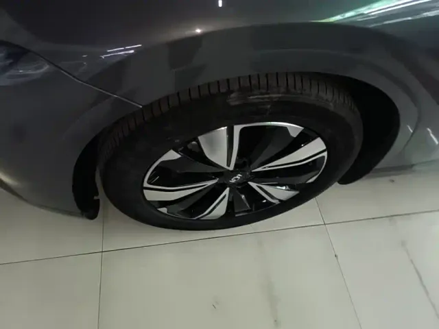 Changan Qiyuan A07 — Фото автомобиля 22