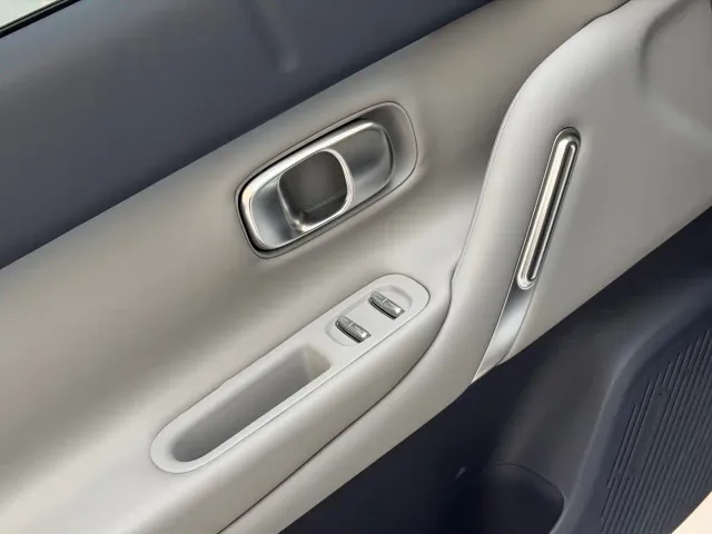 Leapmotor A10 — Фото автомобиля 5