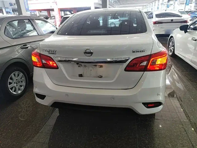 Nissan Sylphy — Фото автомобиля 5