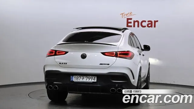 Mercedes-Benz GLE-Class — Фото автомобиля 4