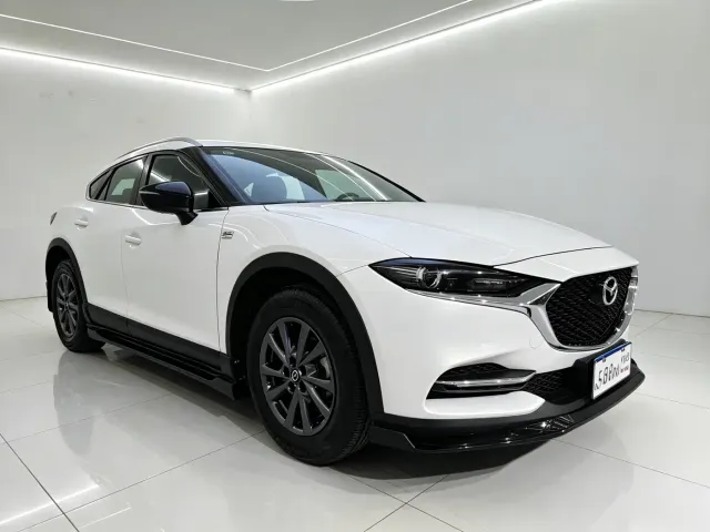 Mazda CX-4 — Фото автомобиля 3