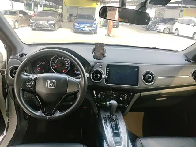Honda XR-V — Фото автомобиля 9