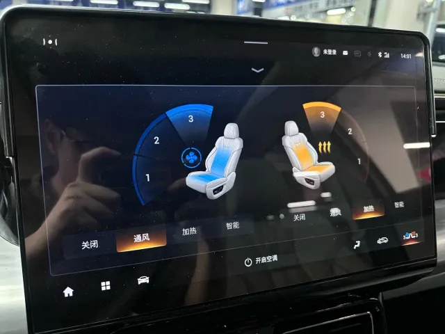 GAC Trumpchi GS8 — Фото автомобиля 14