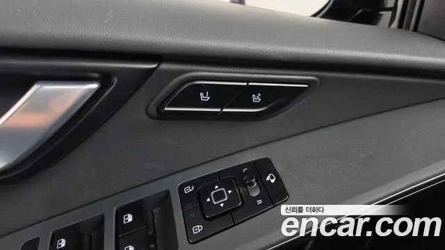 Kia Niro Niro (New) — Фото автомобиля 28