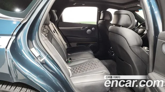 Genesis G80 Бензин 2.5 турбо AWD — Фото автомобиля 7