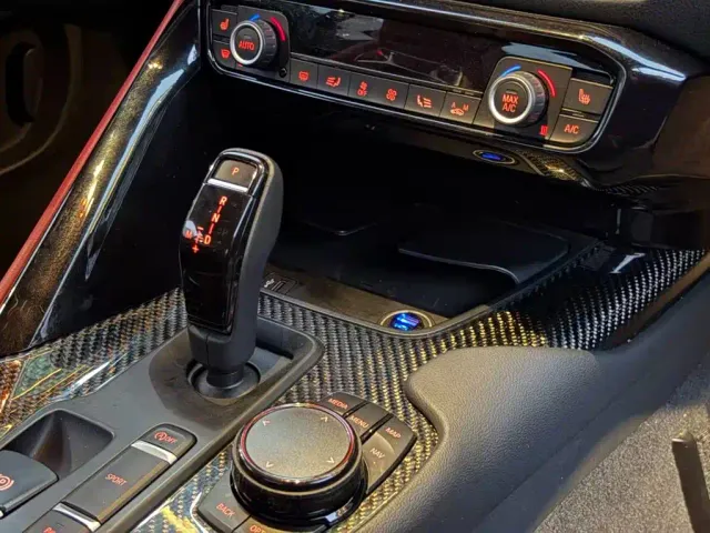 Toyota Supra — Фото автомобиля 5