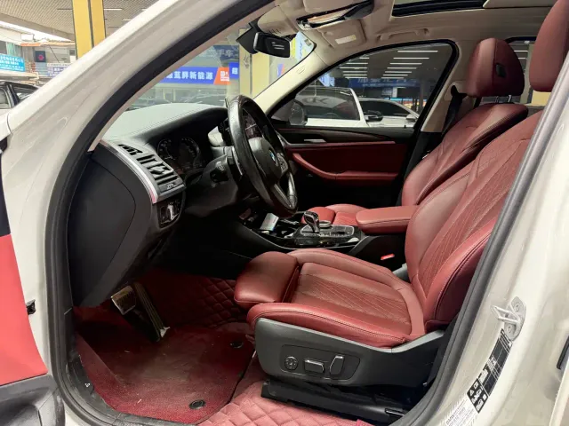 BMW X3 — Фото автомобиля 9