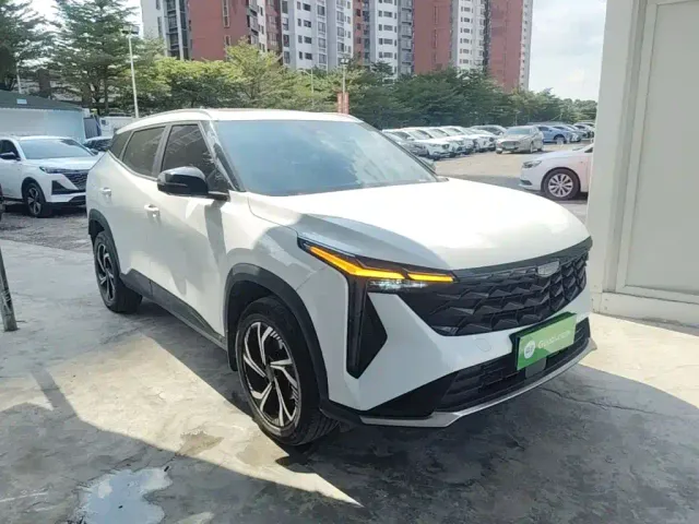 Geely Boyue — Фото автомобиля 3