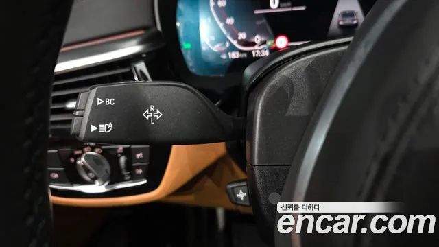 BMW 5 Series G30 — Фото автомобиля 29