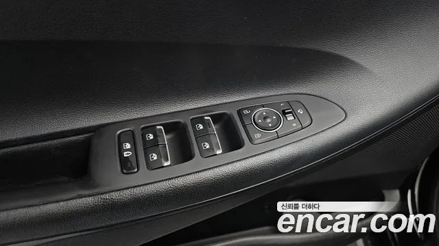 Hyundai Grandeur — Фото автомобиля 18