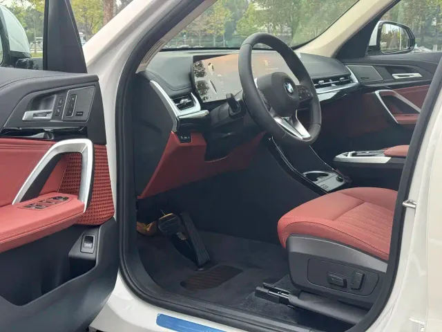 BMW X1 — Фото автомобиля 7