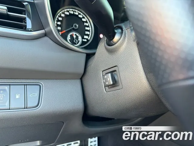 Genesis G70 New — Фото автомобиля 13