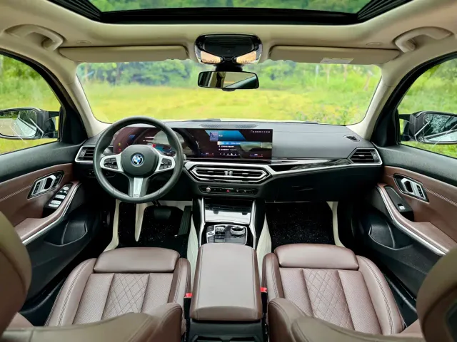 BMW i3 — Фото автомобиля 9