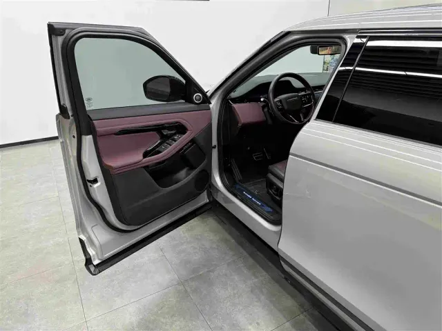 Land Rover Range Rover Evoque — Фото автомобиля 5