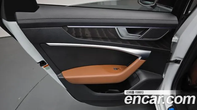 Audi A6 C8 — Фото автомобиля 14
