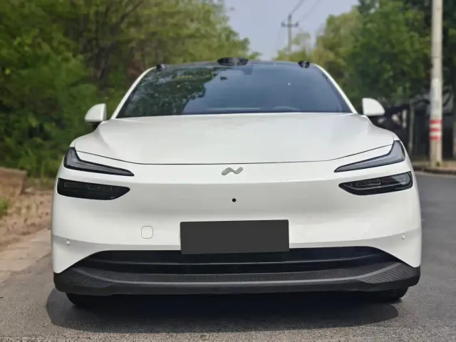 Onvo L60 — Фото автомобиля 2