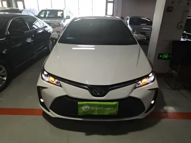 Toyota Corolla — Фото автомобиля 2