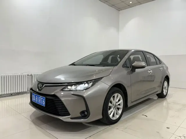 Фотография автомобиля — Toyota Corolla