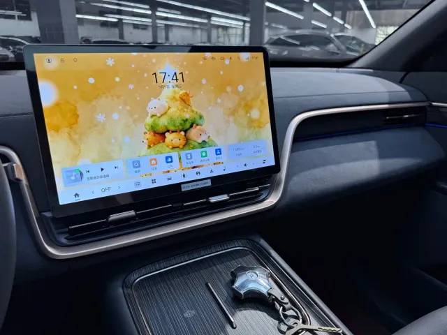 Dongfeng eπ 008 — Фото автомобиля 10