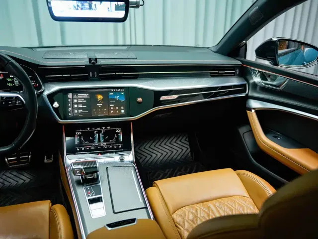 Audi A7L — Фото автомобиля 7