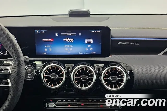 Mercedes-Benz CLA-Class — Фото автомобиля 16