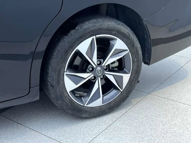GAC Trumpchi M6 — Фото автомобиля 25