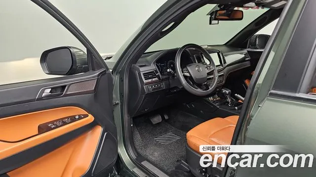 KG_Mobility_Ssangyong Rexton Новый Rexton Sport Khan Дизель 2.2 4WD — Фото автомобиля 10
