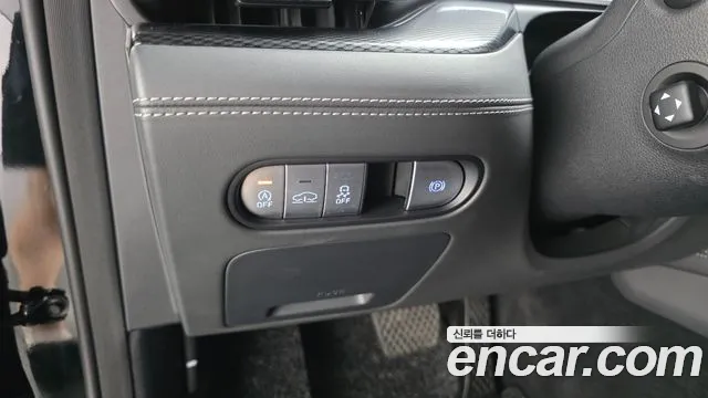 Genesis G90 Бензин 3.5 турбо AWD — Фото автомобиля 6