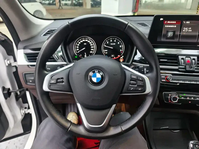 BMW X1 — Фото автомобиля 20